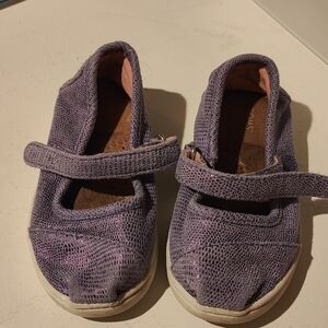 Toms Lavender Kids Dress Shoes